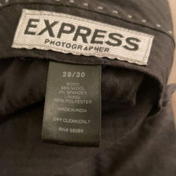 Men’s Express photographer dark charcoal suit - Picture 5 of 5